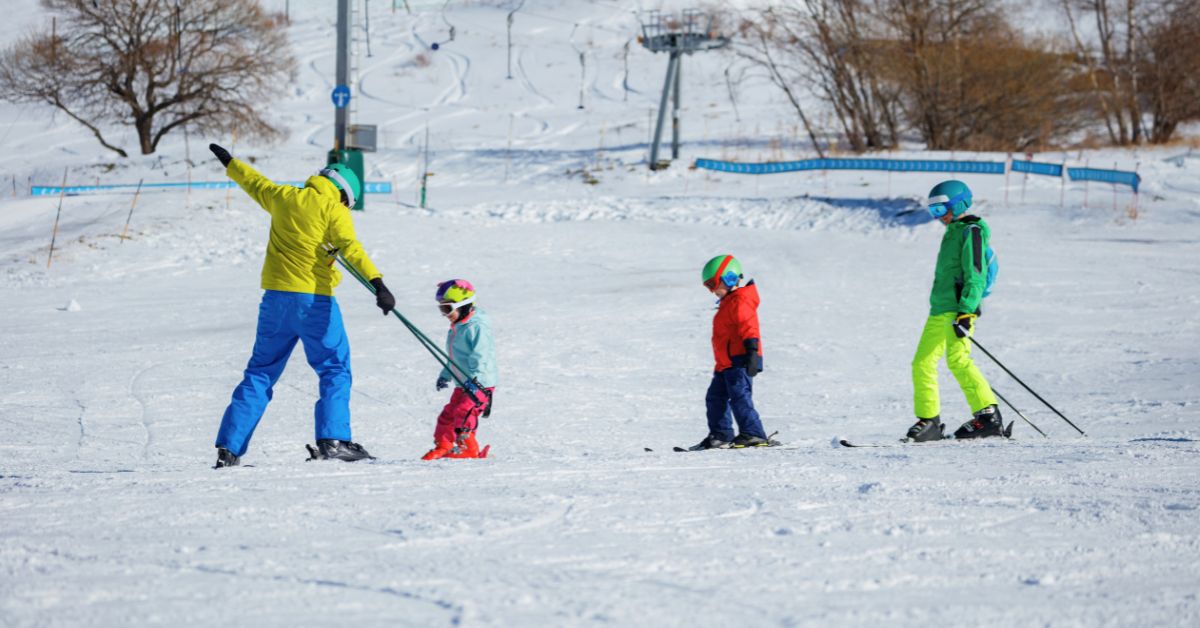 Skijanje mala deca